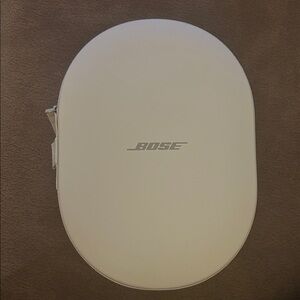 Bose QuietComfort Ultra Headphones, white smoke